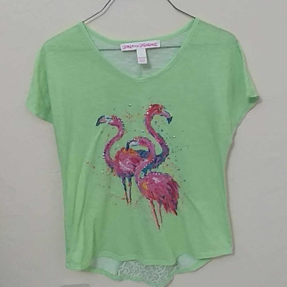 Cute light green shirt